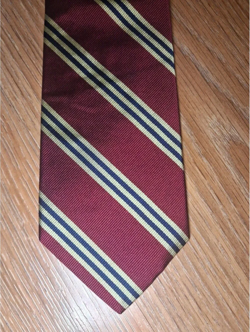 Brooks Brothers 346 Silk Tie Red Striped Repp Woven in Italy